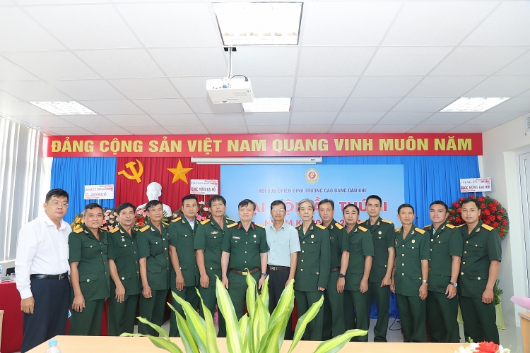 Hội CCB Trường Cao đẳng Dầu khí tổ chức thành công Đại hội lần thứ III Hội CCB Trường Cao đẳng Dầu khí tổ chức thành công Đại hội lần thứ III