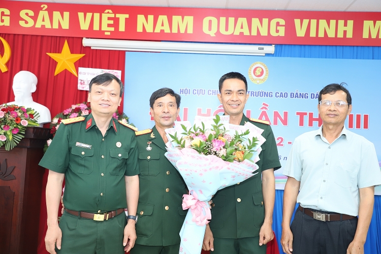 Hội CCB Trường Cao đẳng Dầu khí tổ chức thành công Đại hội lần thứ III Hội CCB Trường Cao đẳng Dầu khí tổ chức thành công Đại hội lần thứ III