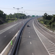 Thống nhất chủ trương nghiên cứu đầu tư hai tuyến đường tại Quảng Nam, Kon Tum