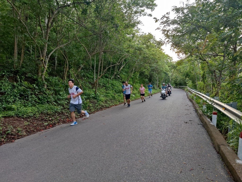 Xí nghiệp ĐVLGK tổ chức sinh hoạt chuyên đề thể dục thể thao