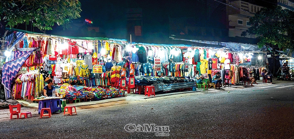 Thú vị chợ đêm ở Cà Mau Thú vị chợ đêm ở Cà Mau