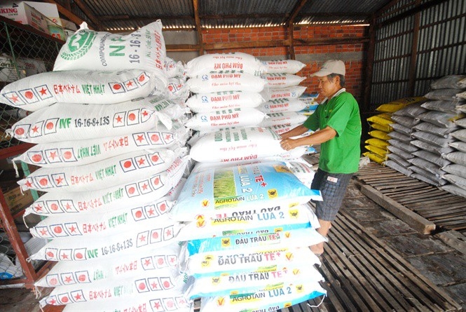 Giá phân bón hôm nay 16/6: Giao dịch ổn định