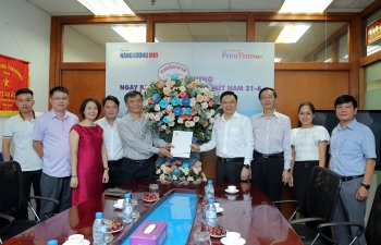 Tổng Giám đốc Petrovietnam Lê Mạnh Hùng chúc mừng các cơ quan báo chí, truyền thông ngành Dầu khí