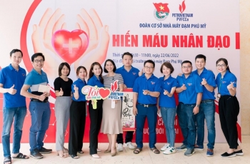 Ấm áp chương trình Hiến máu nhân đạo của Đoàn Thanh niên Nhà máy Đạm Phú Mỹ