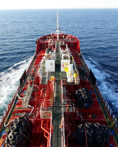 Fitch Ratings nâng dự báo giá dầu Brent năm 2022