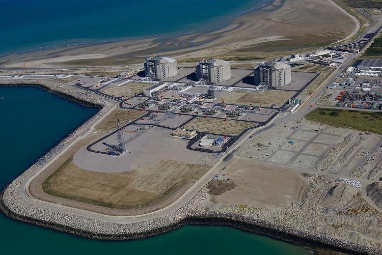 Trung Quốc sẽ thống trị phân khúc tái hóa khí LNG vào năm 2026 Trung Quốc sẽ thống trị phân khúc tái hóa khí LNG vào năm 2026