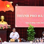 Thủ tướng Phạm Minh Chính làm việc với Ban Thường vụ Thành ủy Đà Nẵng
