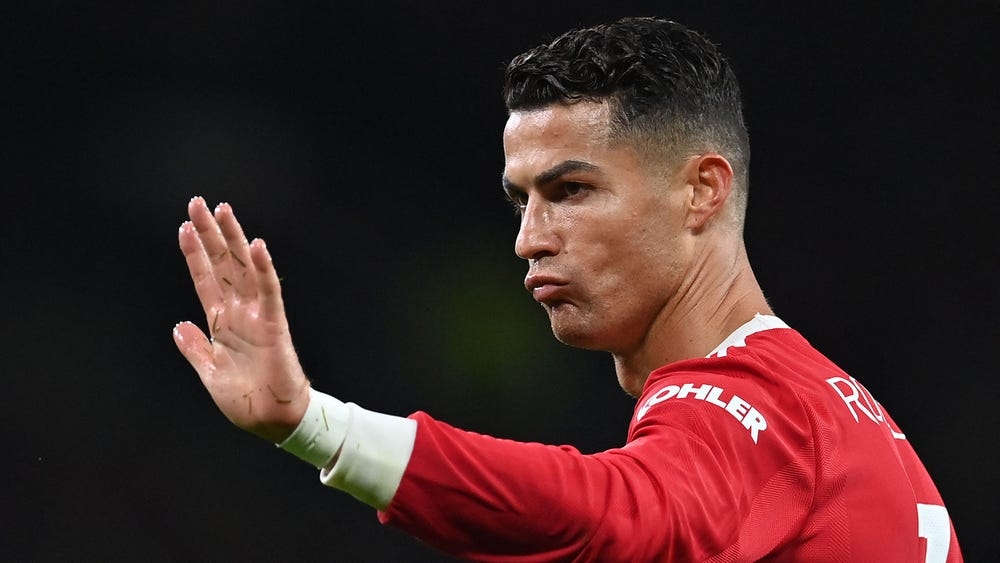 Ronaldo sẽ rời Man Utd để trở lại Sporting Lisbon? Cách cửa vãn để ngỏ