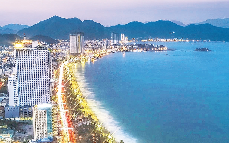 Khánh Hòa tập trung phát triển du lịch biển