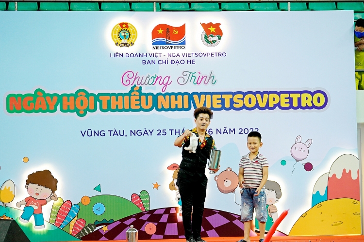Ngày hội Thiếu nhi Vietsovpetro 2022 với chủ đề “Hành trình trải nghiệm – Tư duy sáng tạo – Vững bước tương lai”