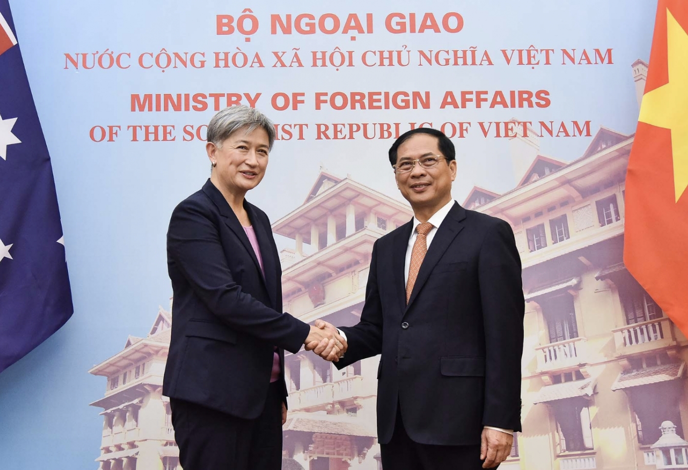 Bộ trưởng Bùi Thanh Sơn hội đàm với Bộ trưởng Ngoại giao Australia Penny Wong