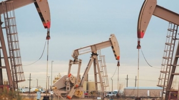 Giá dầu của Azerbaijan vượt ngưỡng 122 USD