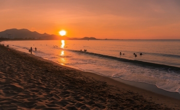 Hè về khám phá du lịch biển Bình Sơn - Ninh Chữ
