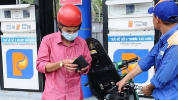 Chính phủ thông qua Nghị quyết về mức thuế bảo vệ môi trường đối với xăng, dầu, mỡ nhờn
