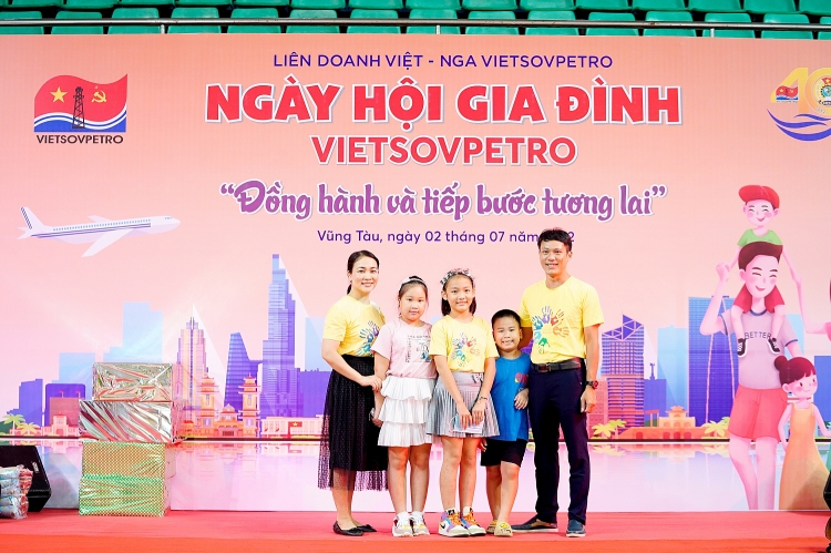 Ngày hội Gia đình Vietsovpetro 2022: “Đồng hành và tiếp bước tương lai”