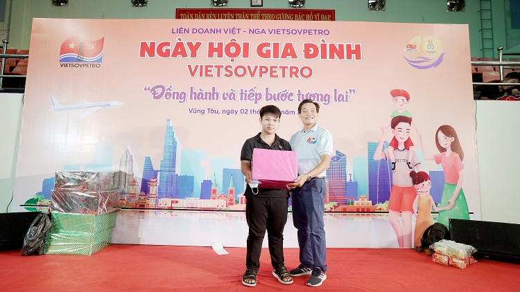 Ngày hội gia đình Vietsovpetro 2022: “Đồng hành và tiếp bước tương lai”