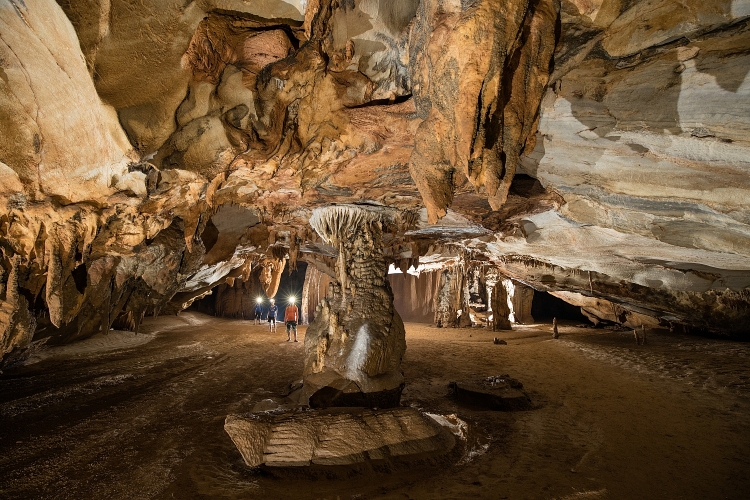 Hấp dẫn tour khám phá 7.000m từ "Thiên đường trong lòng đất"