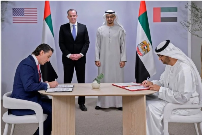 Mỹ và UAE ký thỏa thuận về chuyển đổi năng lượng Mỹ và UAE ký thỏa thuận về chuyển đổi năng lượng