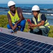 TotalEnergies đầu tư phát triển 120 MW năng lượng mặt trời tại Uganda