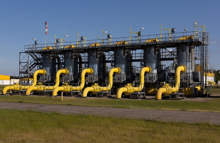 Dòng khí đốt hướng Đông qua đường ống Yamal - Europe đột ngột giảm mạnh