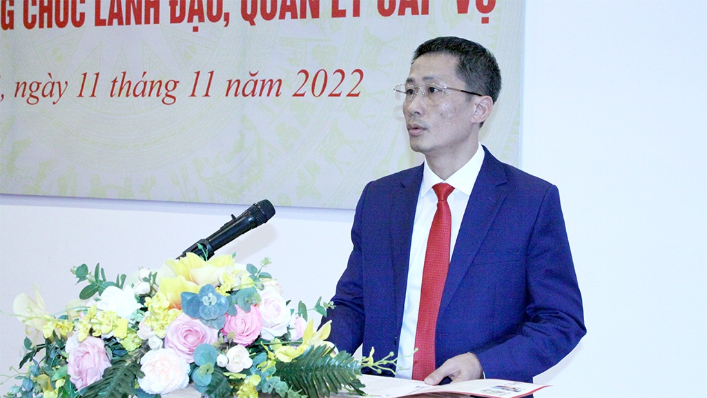 Trao quyết định bổ nhiệm cán bộ lãnh đạo cấp vụ của Văn phòng Quốc hội