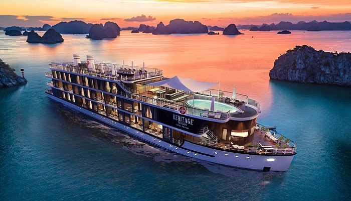 Lý do bạn nên trải nghiệm du thuyền ở Hạ Long