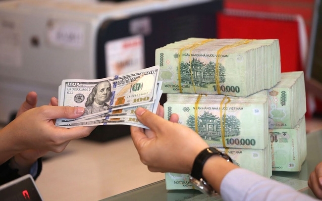 Vì sao Mỹ đưa Việt Nam ra khỏi danh sách giám sát về thao túng tiền tệ?