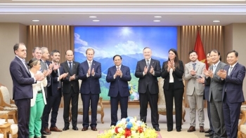 Thủ tướng Phạm Minh Chính tiếp lãnh đạo 3 tỉnh miền Trung Argentina