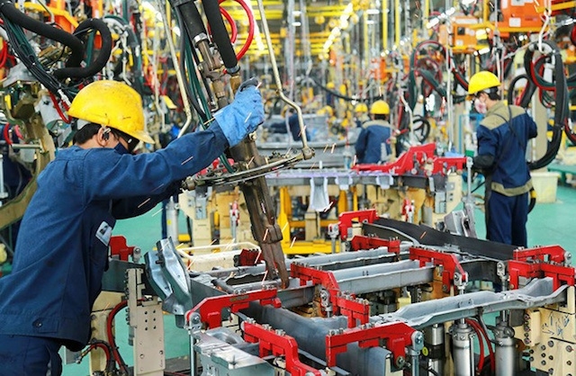 Bài 1: Kinh tế Việt Nam vẫn đang phục hồi mạnh mẽ