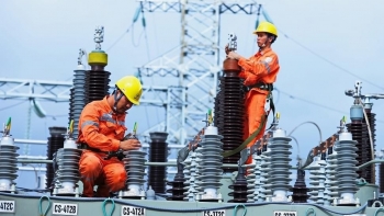 Sản xuất kinh doanh khó khăn, EVNNPC nỗ lực tiết giảm chi phí