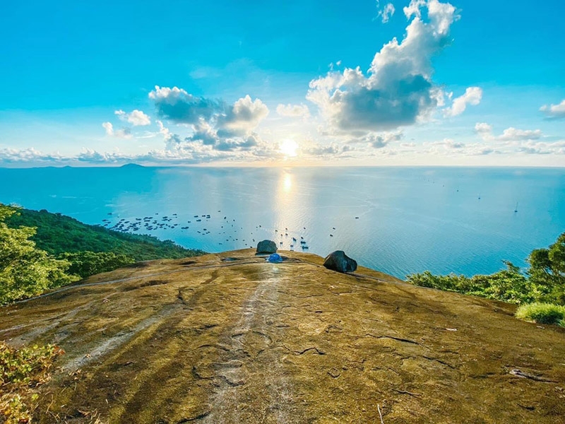 Khám phá Ma Thiên Lãnh - Đỉnh núi cao nhất Hòn Sơn