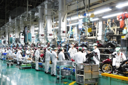 54 địa phương giữ được đà tăng trưởng sản xuất công nghiệp