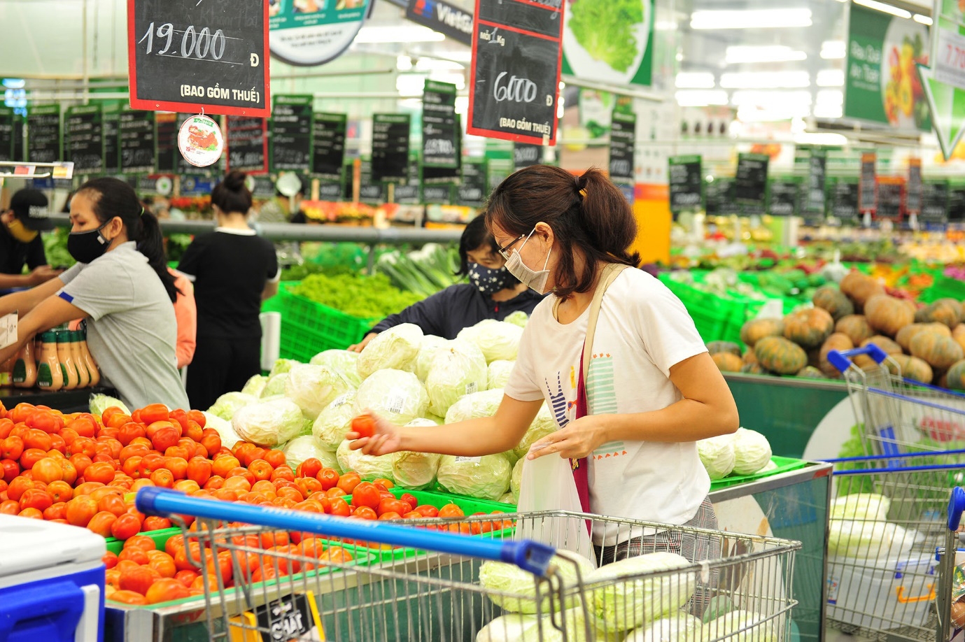 Người dân đã chi hơn 5.180 tỉ đồng mua sắm