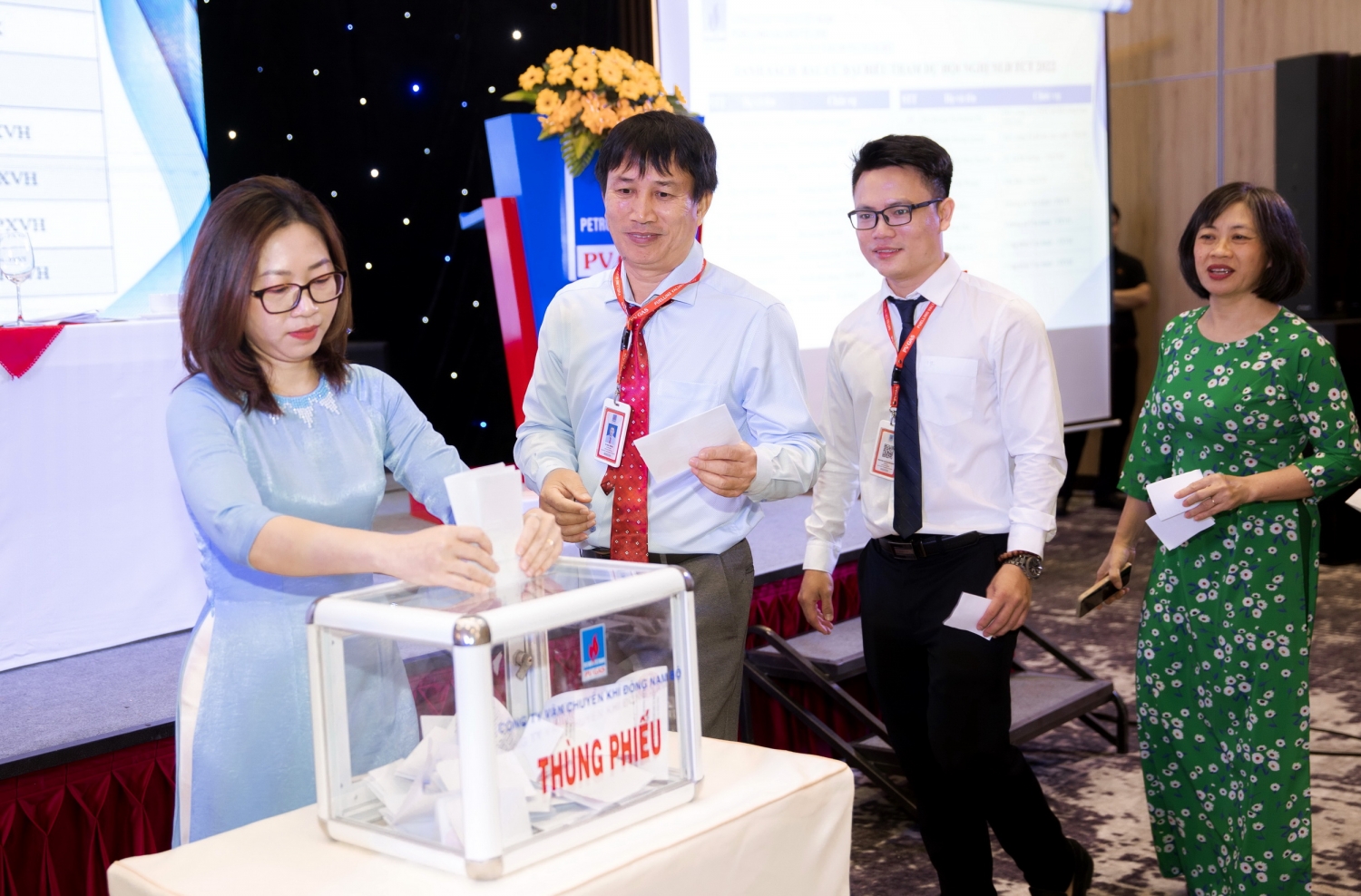 Thực hiện quyền bầu chọn đại biểu xứng đáng của KĐN