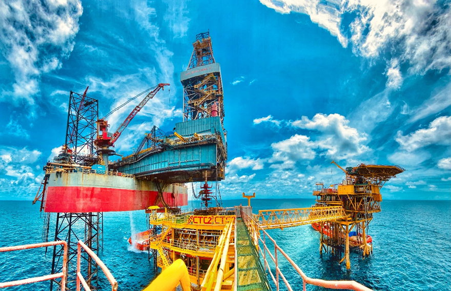 Giàn CTC-2 mỏ Cá Tầm, một trong 5 mỏ mới được đưa vào khai thác năm 2022 góp phần giúp Petrovietnam hoàn thành kế hoạch gia tăng sản lượng Giàn CTC-2 mỏ Cá Tầm, một trong 5 mỏ mới được đưa vào khai thác năm 2022 góp phần giúp Petrovietnam hoàn thành kế hoạch gia tăng sản lượng