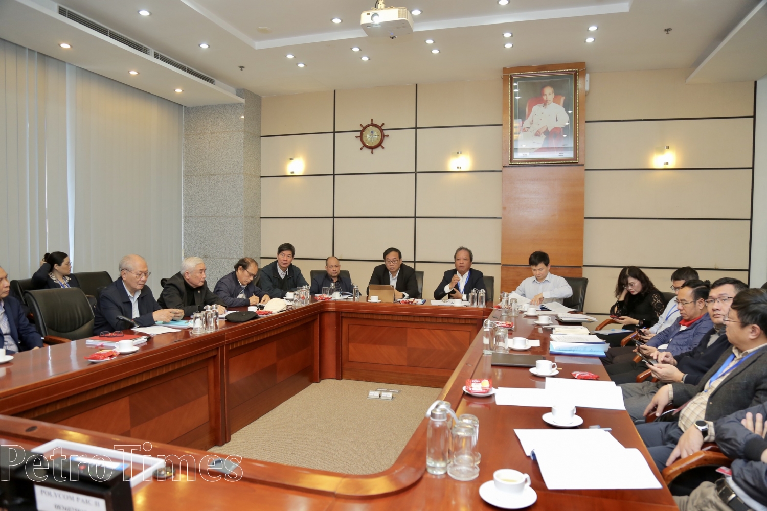 Nghiệm thu nhiệm vụ KHCN "Nghiên cứu xây dựng Quy chế tìm kiếm, thăm dò dầu khí"