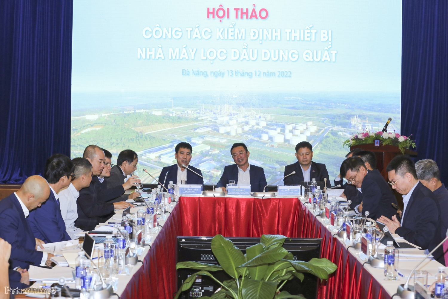 Phó Tổng Giám đốc Petrovietnam dự Hội thảo Công tác kiểm định thiết bị Nhà máy lọc dầu Dung Quất