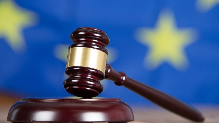 EU thông qua gói trừng phạt thứ 9 đối với Nga