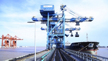 EVN và TKV phối hợp tìm giải pháp chuẩn bị nguồn than cho sản xuất điện năm 2023