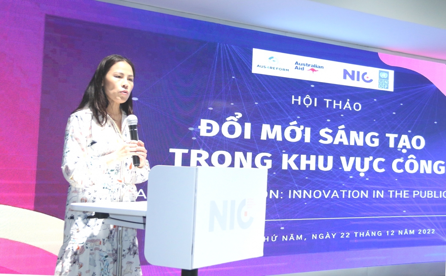 Cần đổi mới sáng tạo trong khu vực công