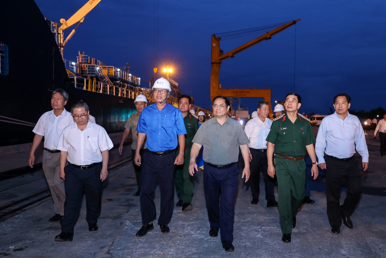 Xu thế đổi mới quản trị công trên thế giới và vấn đề hiện đại hóa, nâng cao hiệu quả quản trị quốc gia theo tinh thần Đại hội XIII của Đảng