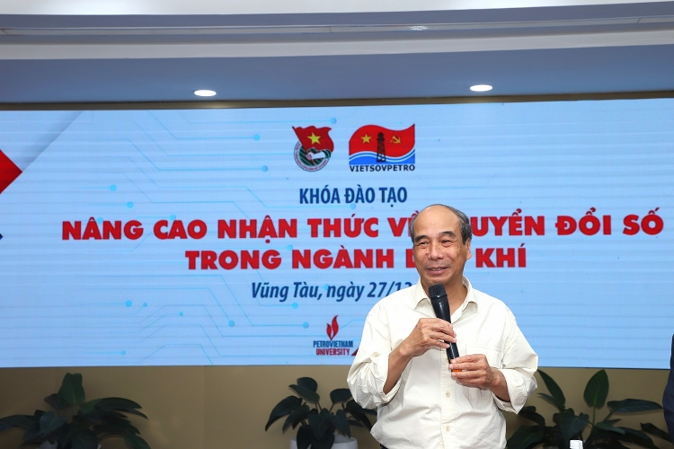 Đoàn Thanh niên Vietsovpetro tổ chức khóa đào tạo “ Nâng cao nhận thức về chuyển đổi số trong Ngành Dầu khí” Đoàn Thanh niên Vietsovpetro tổ chức khóa đào tạo “Nâng cao nhận thức về chuyển đổi số trong ngành Dầu khí”