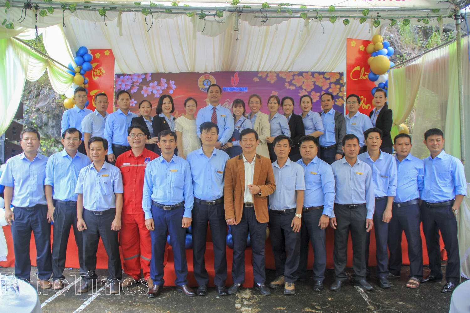Ấm áp chương trình “Xuân nghĩa tình Dầu khí - Tết hạnh phúc, bình an Ấm áp chương trình “Xuân nghĩa tình Dầu khí - Tết hạnh phúc, bình an