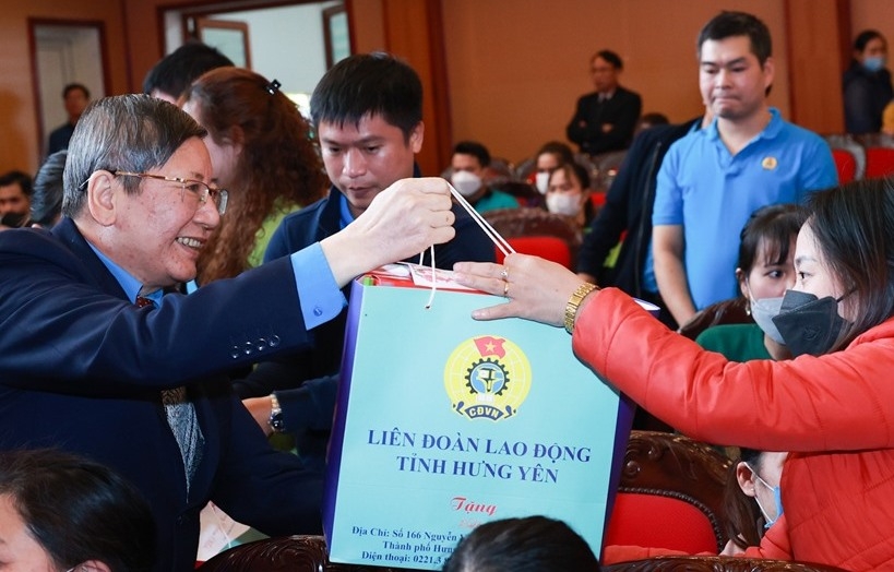 Hỗ trợ 3 triệu đồng cho đoàn viên, người lao động bị mất việc