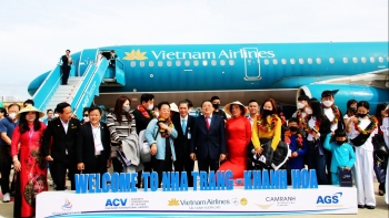 Khách quốc tế xông đất đầu năm cho tỉnh Khánh Hòa