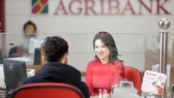 Agribank tự hào khẳng định vai trò ngân hàng chủ lực đối với "trụ đỡ" nền kinh tế