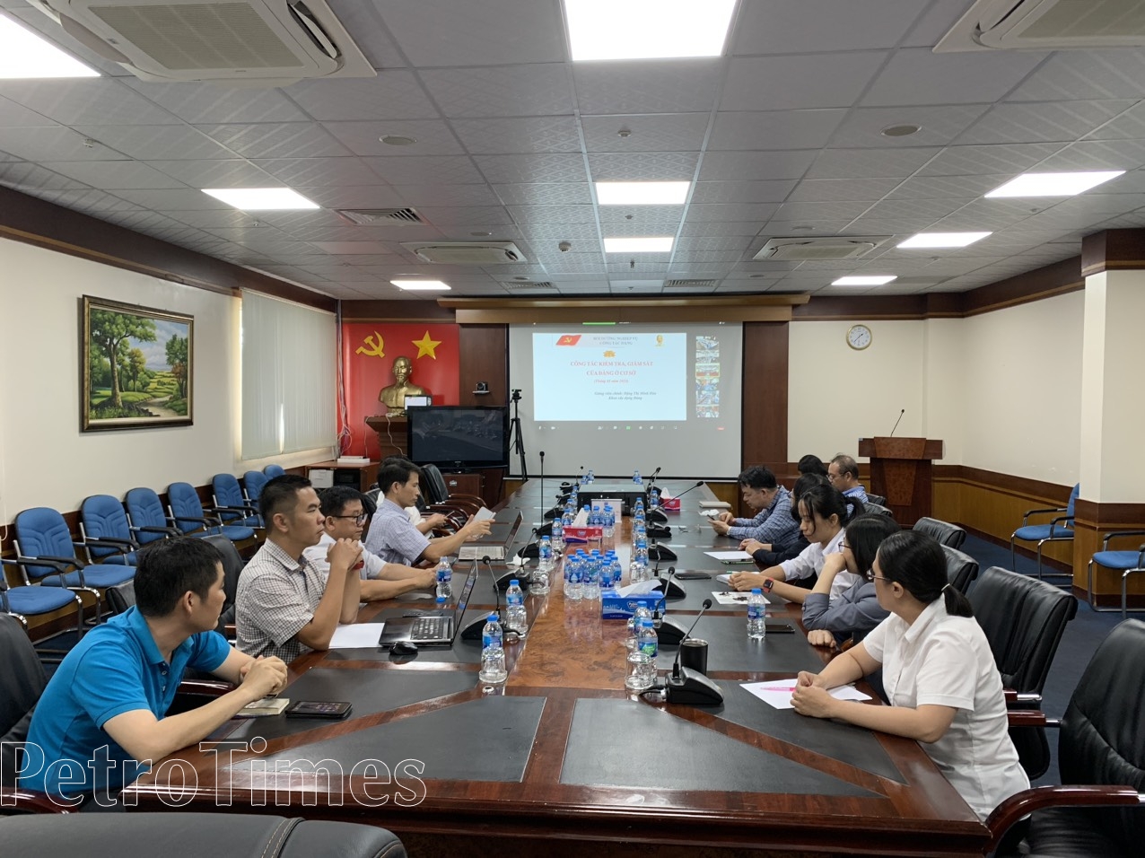 Tăng cường hiệu quả công tác kiểm tra giám sát của Đảng tại PV Power Tăng cường hiệu quả công tác kiểm tra giám sát của Đảng tại PV Power