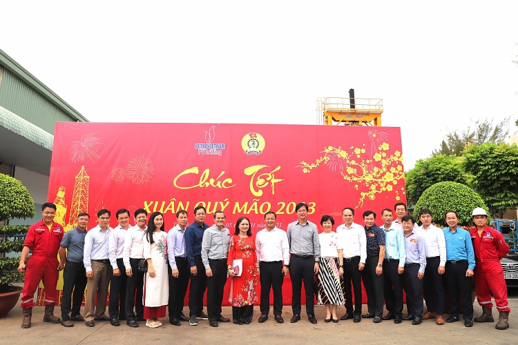 PV Drilling tổ chức chúc tết cho người lao động với chủ đề “Xuân nghĩa tình Dầu khí – Tết Hạnh phúc, Bình an”