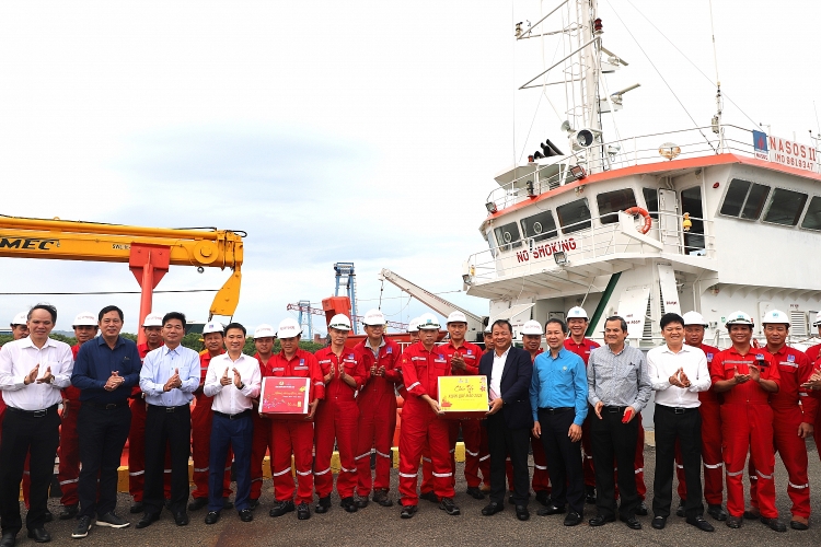 CĐ DKVN, Công đoàn PV Drilling thăm chúc tết Cảnh sát biển Vùng 3 và Trung tâm NASOS