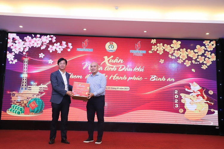 Công đoàn PVChem tổ chức “Xuân nghĩa tình – Tết hạnh phúc, bình an” cho người lao động khu vực phía Nam